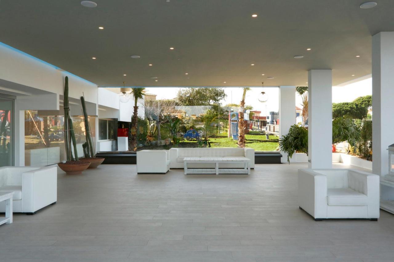 Apartamento Con Vistas Al Mar Primera Linea Playa Matalascañas Exteriör bild